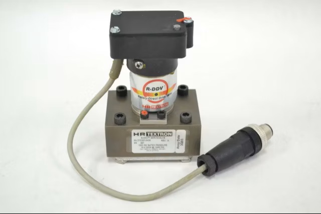 A rotary direct drive servo valve